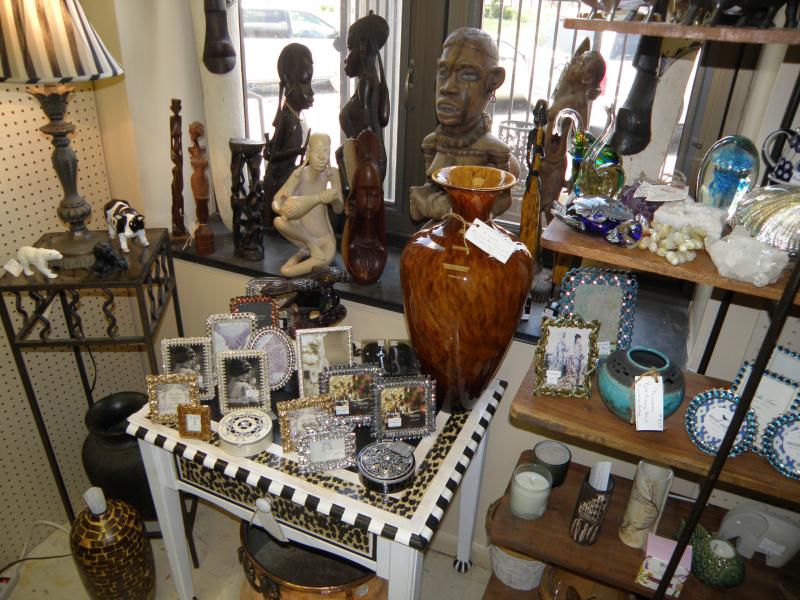 Collectibles including Africana 