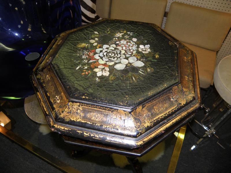 English Chinoiserie 19th C Papier Mache Serving Stand with inlaid Mother-of-Pear